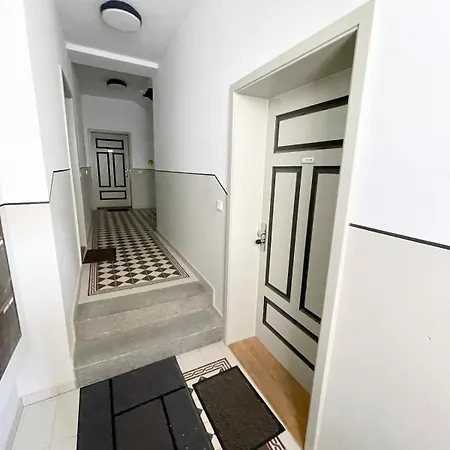 Voll Ausgestattetes In Der Au Μόναχο